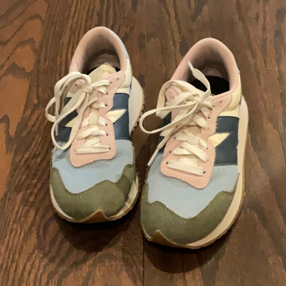 New Balance 237 for J Crew size 7, gently worn